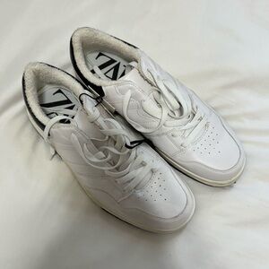 NWT Zara White Leather Sneakers with Black Accents Size 9